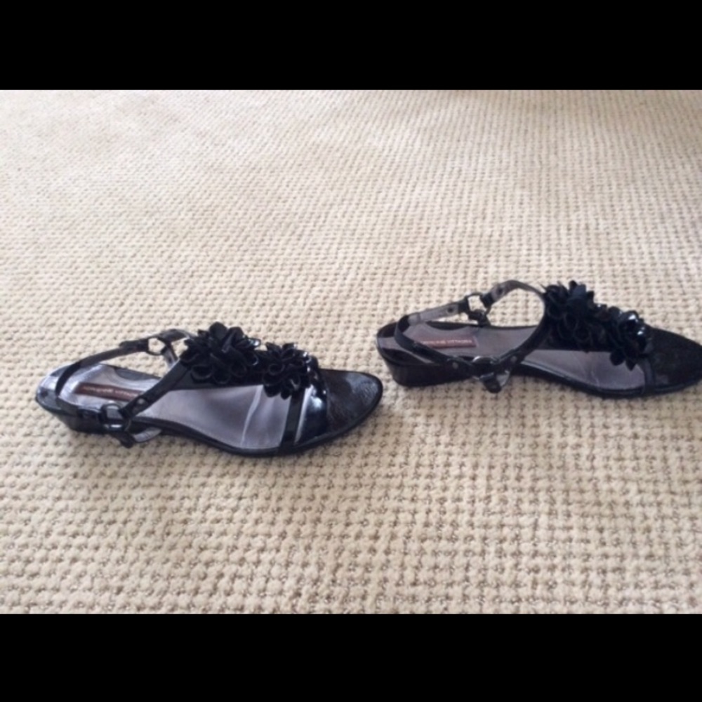 Adrienne Vittadini black patent Adrienne sandals